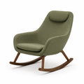 Sillón mecedora de tela verde con estructura de madera